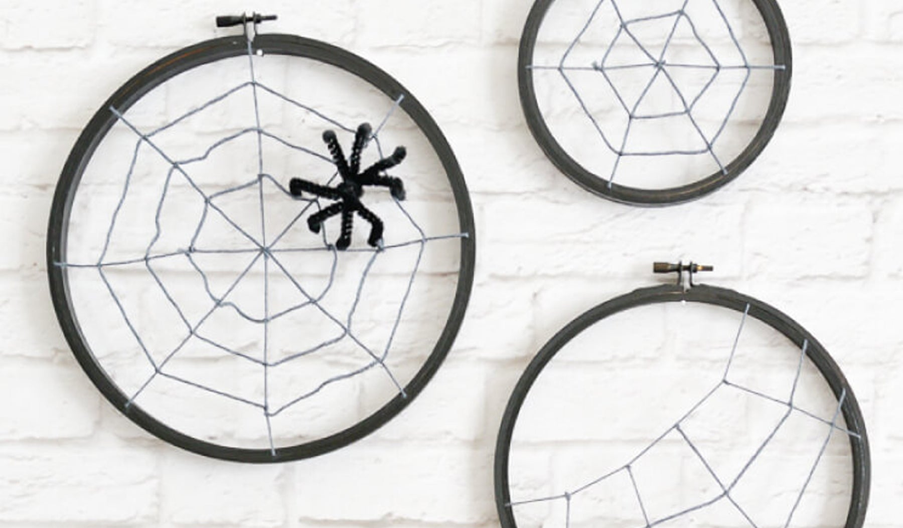 Day 22 of Magic: Decorative Spider Webs